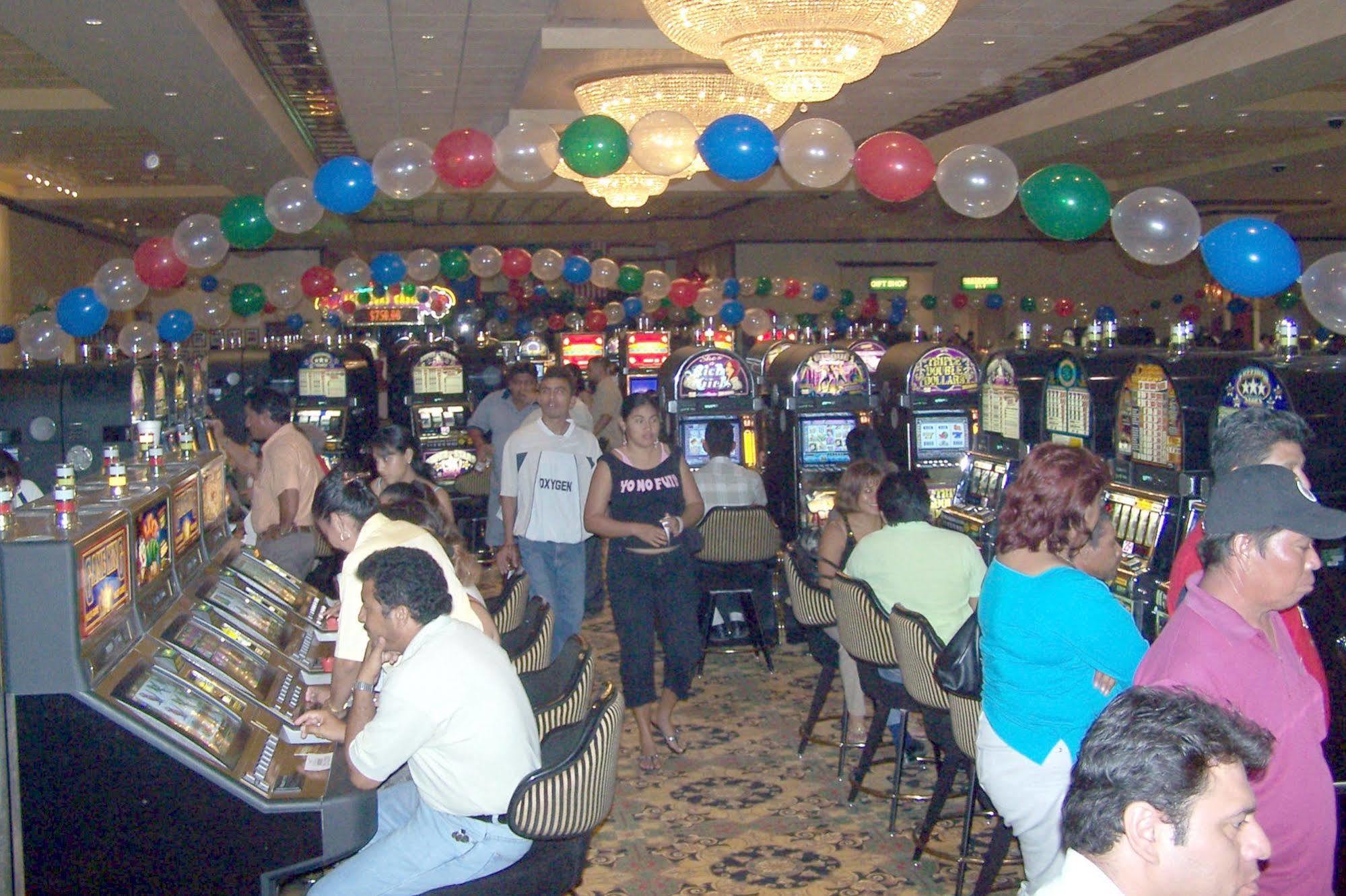 Las Vegas Hotel & Casino Corozal Luaran gambar